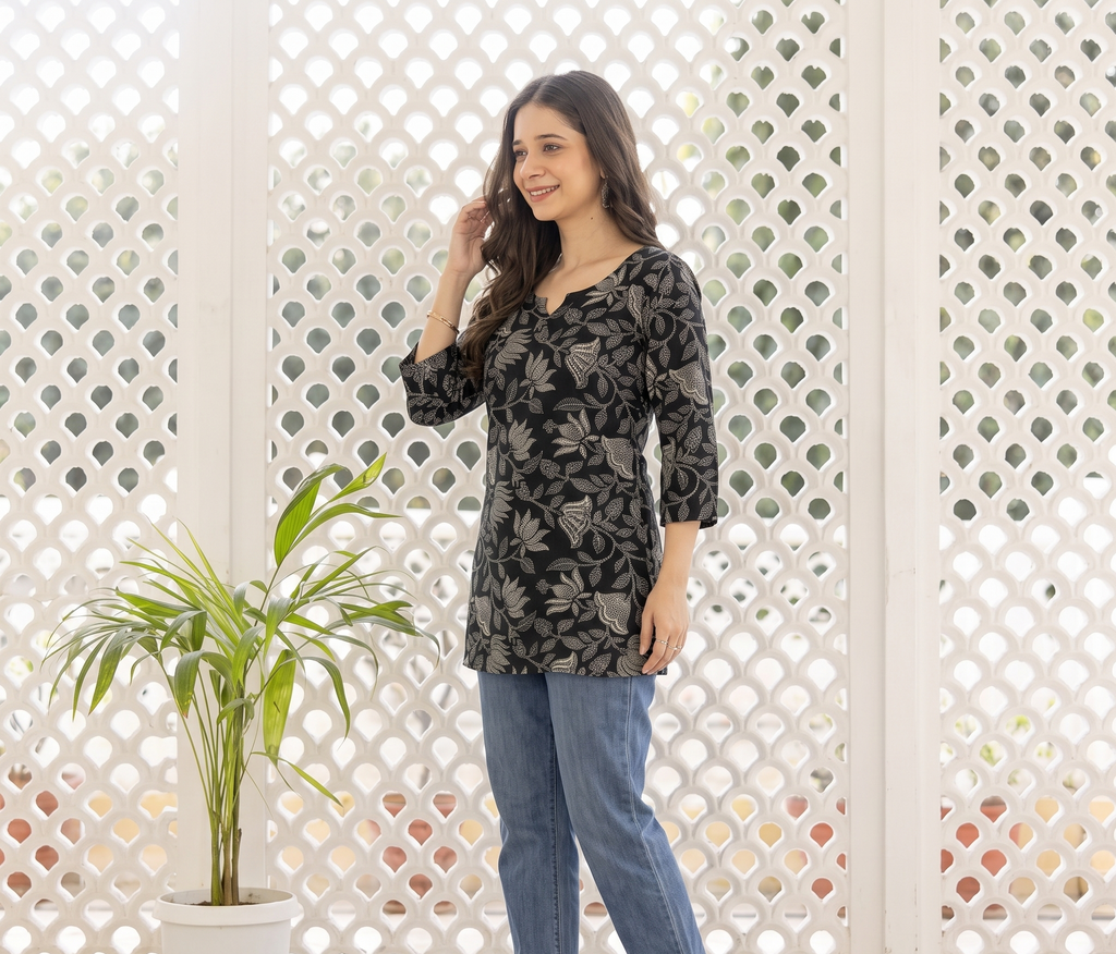 DRESSAR Women Printed Viscose Rayon Straight Kurta || Women Floral Print Viscose Rayon Straight Kurta || Women Floral Print Viscose Rayon Short Kurta || Top For Women || Crop Top || Girls Top || Black Top