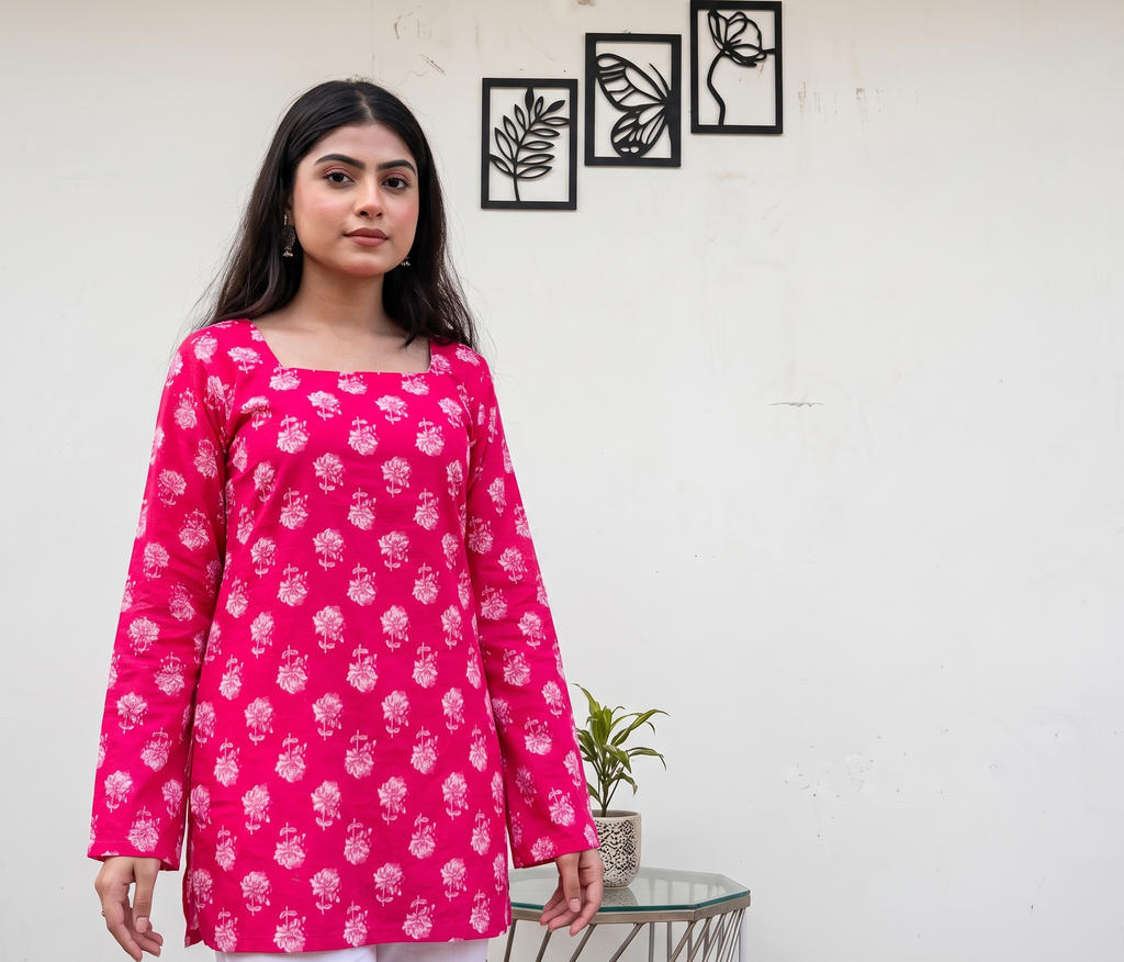 Women Rayon Printed Short Kurti