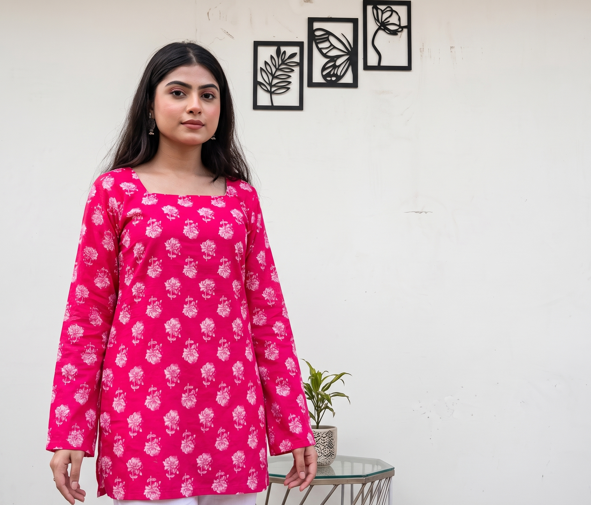 Women Rayon Printed Short Kurti