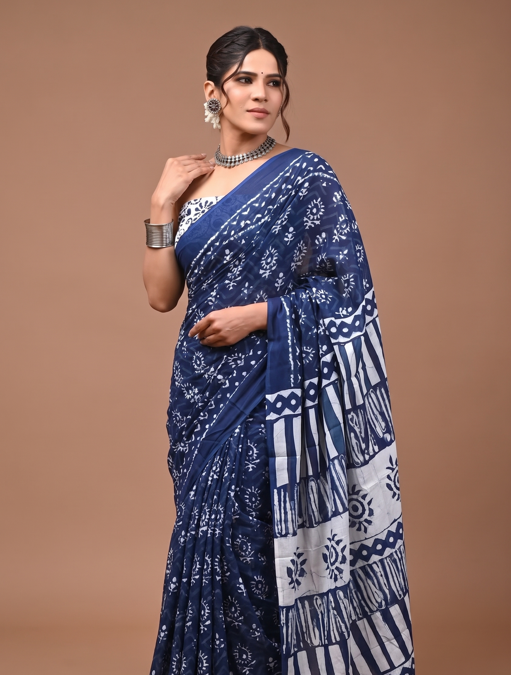 Jaipuri Hand Block Printed Daily Wear Soft Cotton Mulmul Saree ,Sanganeri Cotton Mulmul Saree, Indigo Print saree,Bagru Cotton Saree, Batic / Batik Print Cotton saree In Super Fine 92*80 Fabric Quality With Attached Blouse Piece for Woman